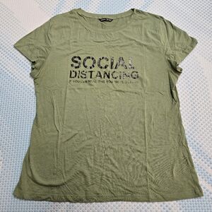 Shein Women's Green T-Shirt W Texts In The Front Size XL